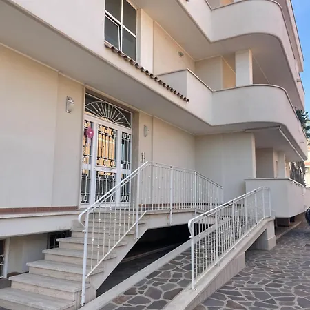 With Parking Near The Airport And Fiumicino