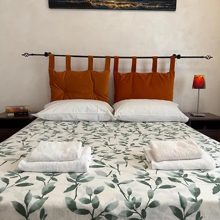 Apartment With Parking Near The Airport And